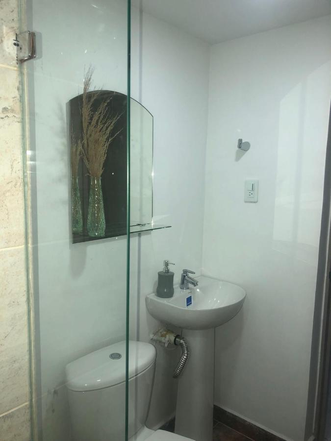 Habitacion Privada Hostel 790 เมเดยิน ภายนอก รูปภาพ