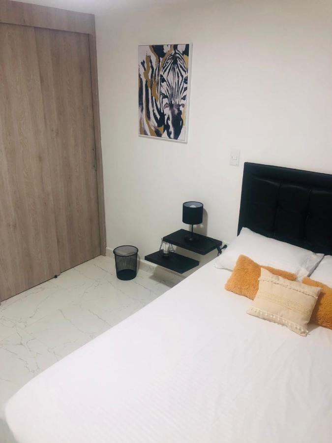 Habitacion Privada Hostel 790 เมเดยิน ภายนอก รูปภาพ